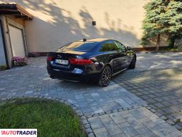 Jaguar XE 2017 2.0 180 KM