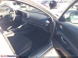 Hyundai Elantra 2022 2 Hyundai Elantra 2022 2