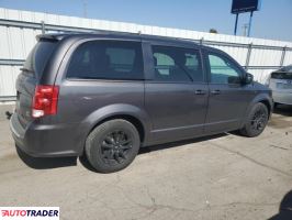 Dodge Grand Caravan 2019 3