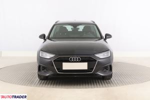 Audi A4 2021 2.0 160 KM