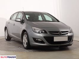 Opel Astra 2013 1.4 138 KM