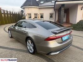 Audi A7 2019 3.0 286 KM