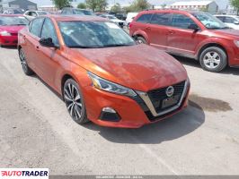 Nissan Altima - zobacz ofertę