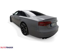 Audi A8 2017 4.0 605 KM