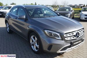 Mercedes GLA 2019 1.6 122 KM