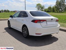 Toyota Corolla 2019 1.8 120 KM