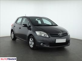 Toyota Auris 2011 1.3 97 KM