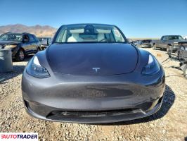 Tesla Model Y 2023 Tesla Model Y 2023