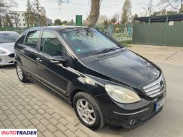 Mercedes B-klasa 2008 1.7 116 KM