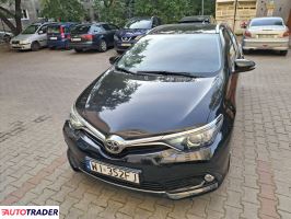 Toyota Auris 2016 1.6 132 KM