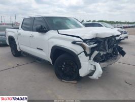 Toyota Tundra - zobacz ofertę