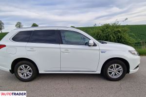 Mitsubishi Outlander 2016 2.0 121 KM