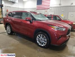 Toyota Highlander 2020 3