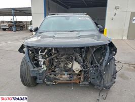 Ford Explorer 2022 3