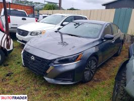 Nissan Altima 2025 2