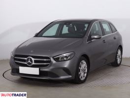 Mercedes B-klasa 2019 2.0 147 KM