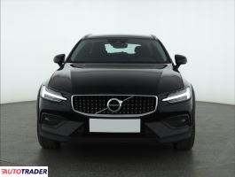 Volvo V60 Cross Country 2021 2.0 194 KM