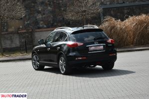 Infiniti EX 2011 3.0 238 KM