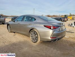 Lexus ES 2021 3