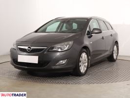 Opel Astra 2011 1.7 123 KM