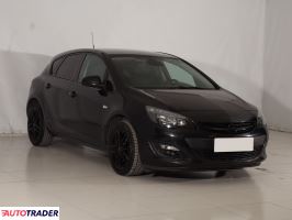 Opel Astra 2015 1.4 118 KM