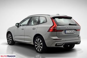 Volvo XC60 2023 2.0 197 KM