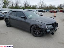 Chrysler 300C 2019 3