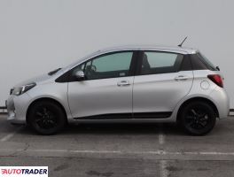Toyota Yaris 2015 1.3 97 KM
