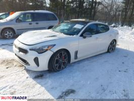 Kia Stinger 2021 3