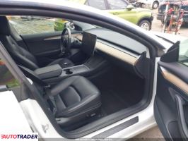 Tesla Model 3 2021 Tesla Model 3 2021