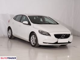 Volvo V40 2017 2.0 120 KM