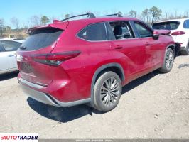 Toyota Highlander 2020 3