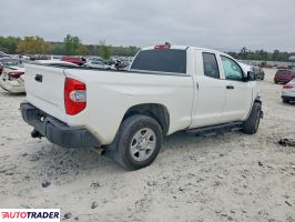 Toyota Tundra 2021 5