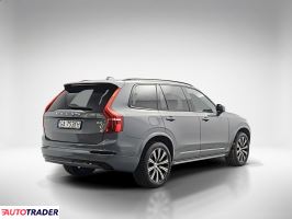 Volvo XC90 2022 2.0 235 KM