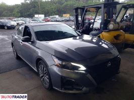 Nissan Altima 2025 2