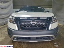 Nissan Pathfinder 2023 3