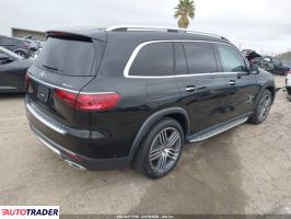 Mercedes GL 2024 3