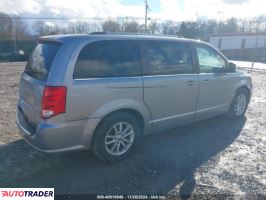 Dodge Grand Caravan 2019 3