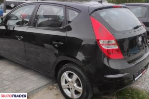 Hyundai i30 2008 1.4 109 KM