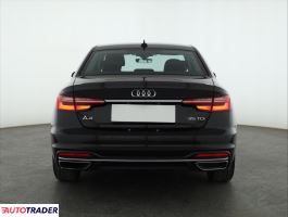 Audi A4 2022 2.0 160 KM