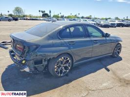 BMW 330 2025 2