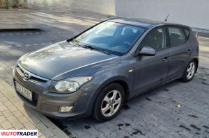Hyundai i30 2009 1.6 126 KM