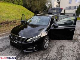 Peugeot 308 2018 1.2 130 KM
