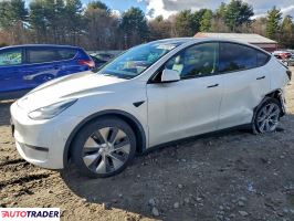 Tesla Model Y - zobacz ofertę