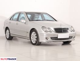 Mercedes C-klasa 2004 2.1 147 KM Mercedes C-klasa 2004 2.1 147 KM