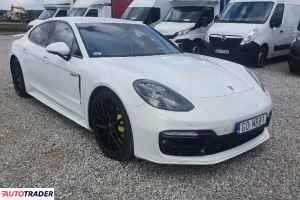 Porsche Panamera 2017 4.0 550 KM
