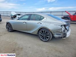 Lexus IS 2023 3