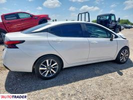 Nissan Versa 2020 1