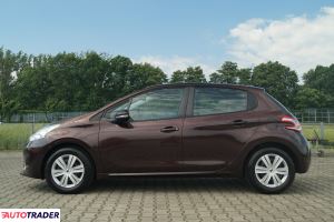 Peugeot 208 2012 1.2 82 KM