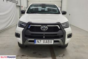 Toyota Hilux 2023 2.8 204 KM